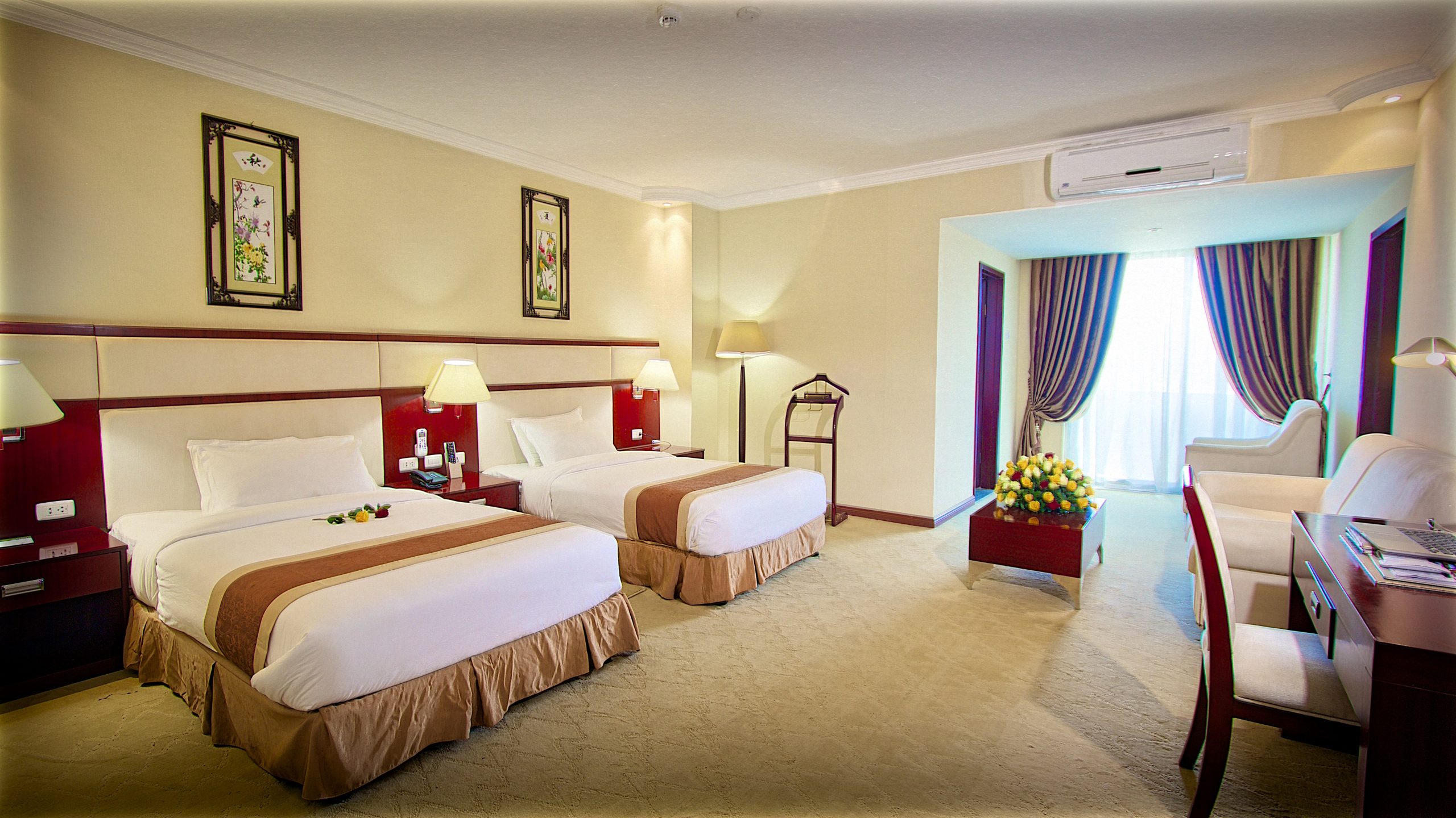Planet hotel